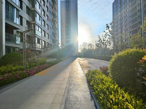 小區(qū)內(nèi)部道路